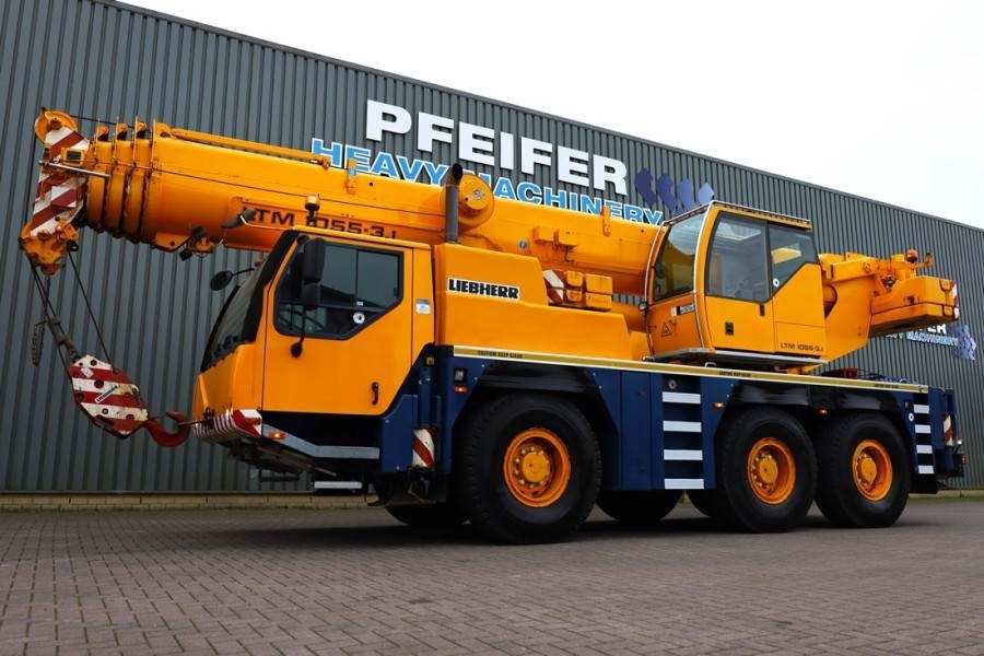 Liebherr LTM1055-3.1 Diesel, 6x6x6 Drive, 5 Sections 32.5m - Вседорожный кран: фото 1 Liebherr LTM1055-3.1 Diesel, 6x6x6 Drive, 5 Sections 32.5m - Вседорожный кран: фото 1