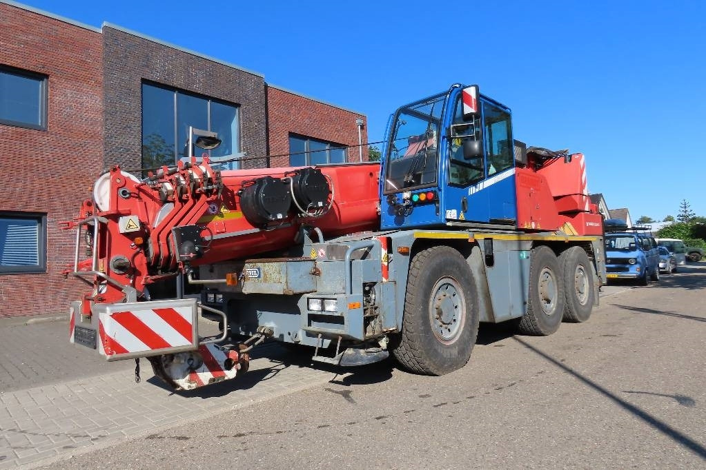 Terex Demag AC 40 City - Вседорожный кран: фото 1 Terex Demag AC 40 City - Вседорожный кран: фото 1