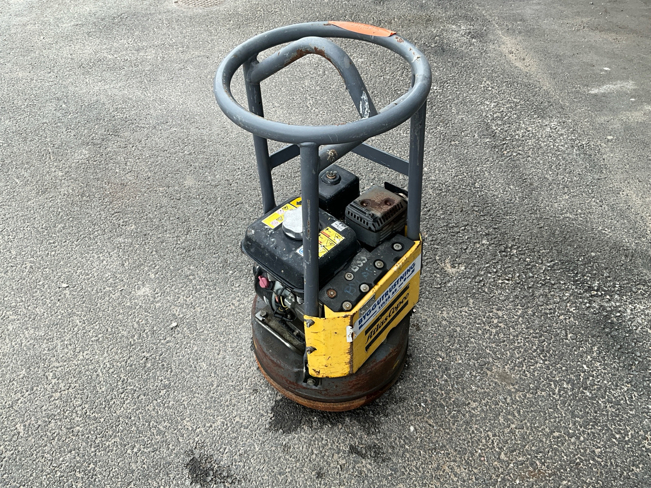 Atlas Copco Lx90 - Виброплита: фото 1 Atlas Copco Lx90 - Виброплита: фото 1