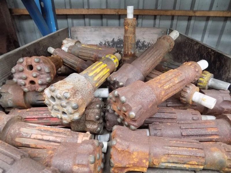 Atlas-Copco boorkroon drilling bitt - Буровая машина: фото 1 Atlas-Copco boorkroon drilling bitt - Буровая машина: фото 1