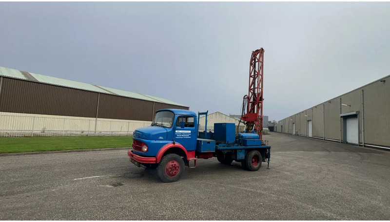 Mercedes-Benz 911AK Bomag B100 B150 B200 B300 gelijk aan agbo en prakla - Буровая машина: фото 1 Mercedes-Benz 911AK Bomag B100 B150 B200 B300 gelijk aan agbo en prakla - Буровая машина: фото 1