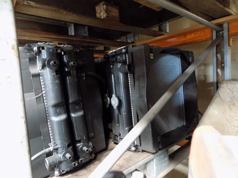 Mercedes-Benz actros radiators в лизинг Mercedes-Benz actros radiators: фото 18