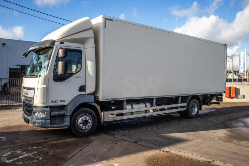 DAF LF 220(16t) - Грузовик с закрытым кузовом: фото 1 DAF LF 220(16t) - Грузовик с закрытым кузовом: фото 1