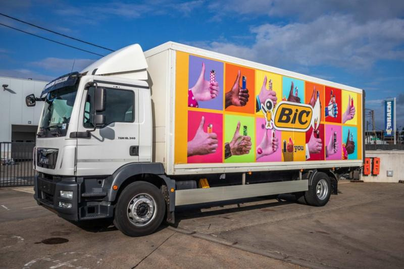 Грузовик с закрытым кузовом MAN TGM 18.340 BL: фото 1