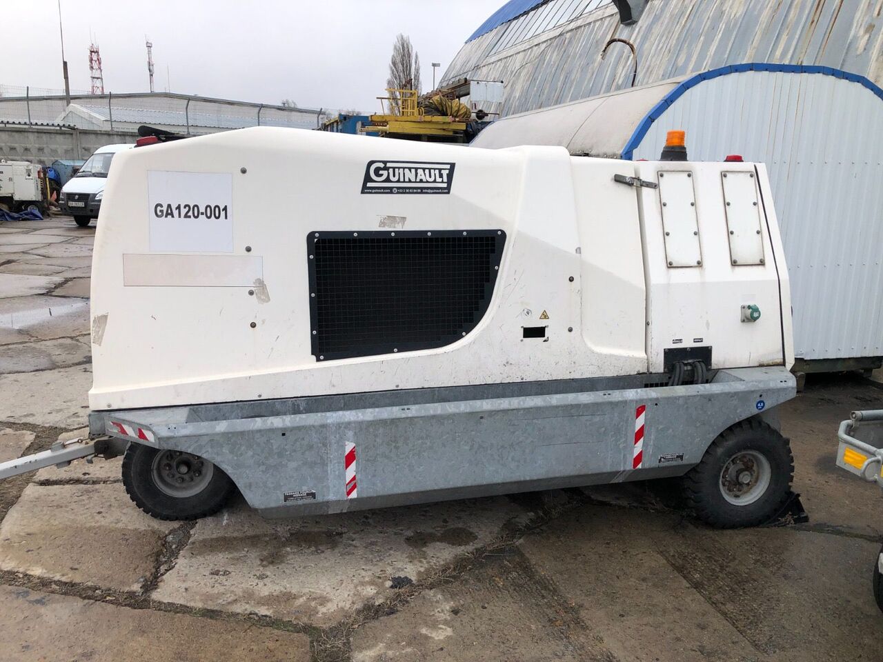 GPU Guinault GA120 - Аэродромный источник питания: фото 1