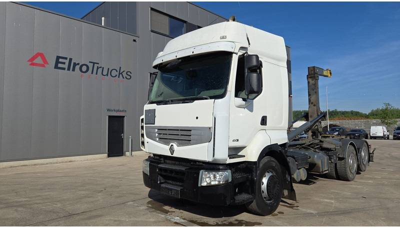 Renault Premium 450 DXI (BOITE MANUELLE / MANUAL GEARBOX / 6X2 / LAMES DEVANT) - Грузовик-шасси: фото 1 Renault Premium 450 DXI (BOITE MANUELLE / MANUAL GEARBOX / 6X2 / LAMES DEVANT) - Грузовик-шасси: фото 1