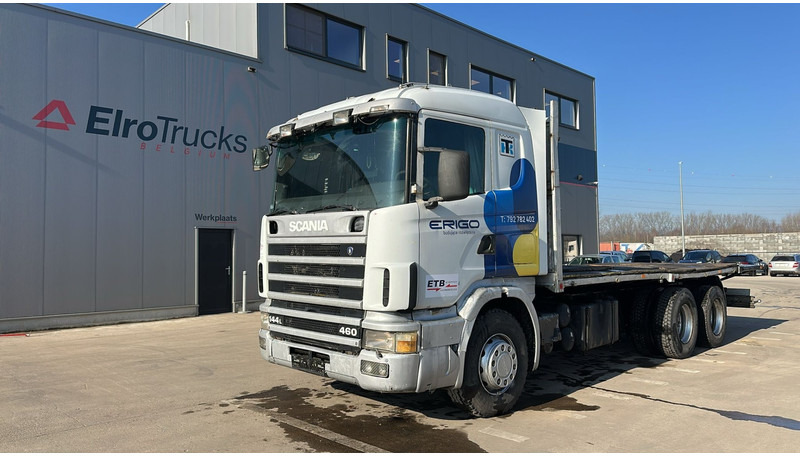 Scania 144-460 (EURO 2 / RETARDER / 6X2 / 10 TYRES / MANUAL GEARBOX) - Грузовик-шасси: фото 1