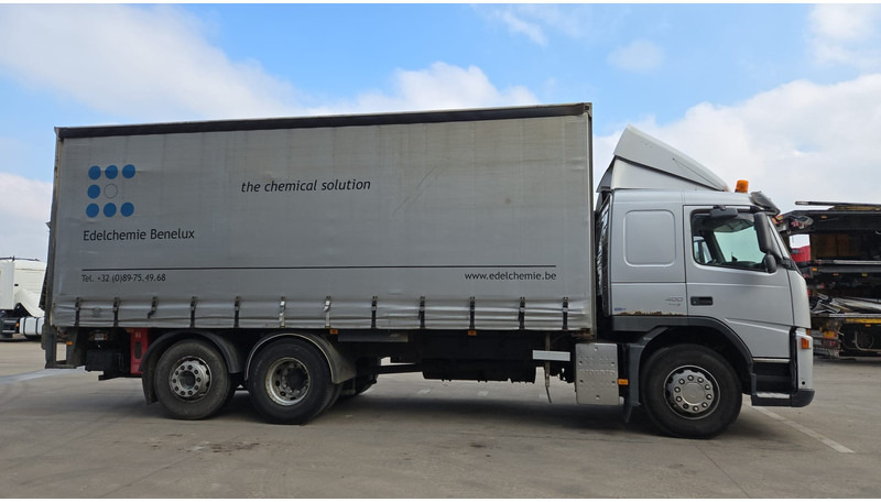 Volvo FM 400 (BELGIAN TRUCK / TECHNICAL TOP CONDITION !! / 6X2 / LIFT / EURO 5) - Тентованный грузовик: фото 4 Volvo FM 400 (BELGIAN TRUCK / TECHNICAL TOP CONDITION !! / 6X2 / LIFT / EURO 5) - Тентованный грузовик: фото 4
