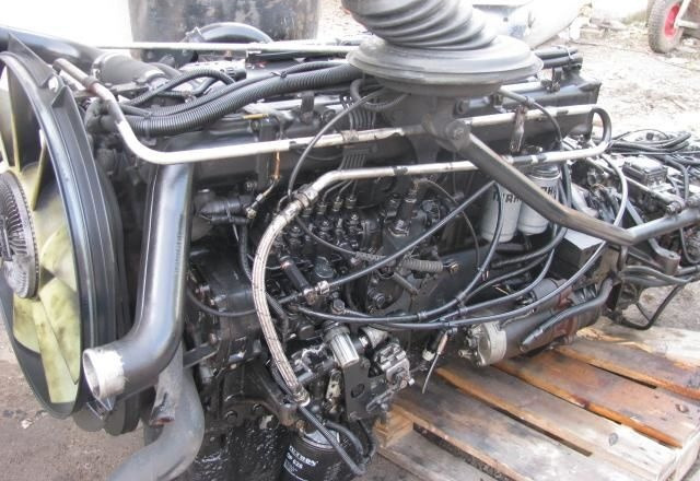 MAN D0826 LF08 272 E2   MAN - Двигатель для Грузовиков: фото 1