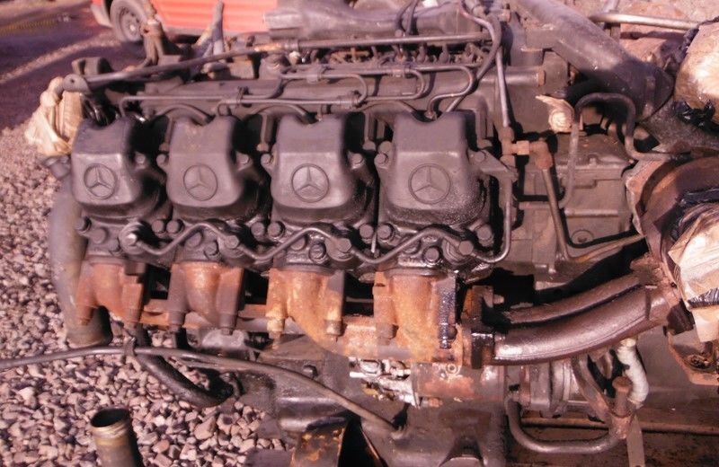 OM442LA 380 V8 - Двигатель для Грузовиков: фото 1