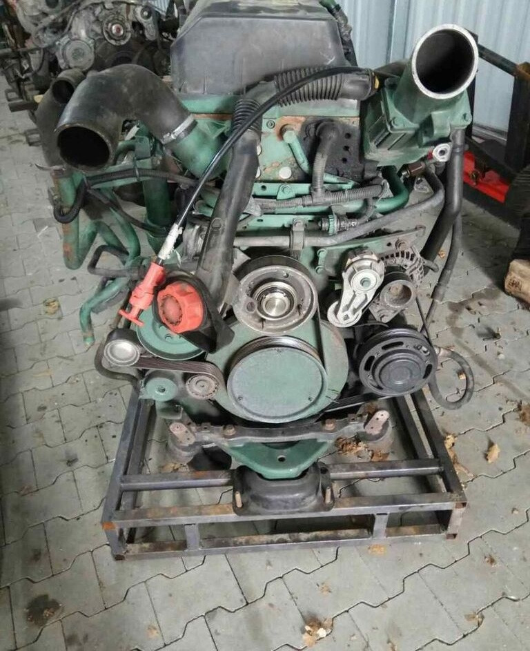 Volvo FH13 D13A 440 E3 Volvo FH - Двигатель для Грузовиков: фото 1 Volvo FH13 D13A 440 E3 Volvo FH - Двигатель для Грузовиков: фото 1