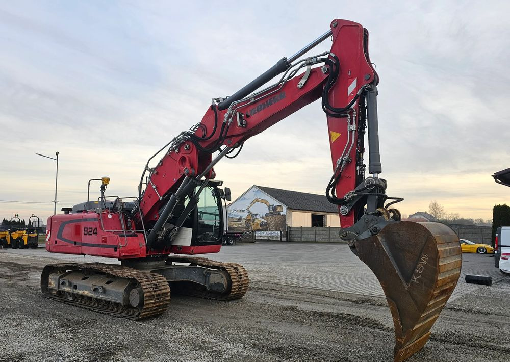 Liebherr R 924 LC, 2016 ROK, SYSTEM TRIMBLE 3D - Гусеничный экскаватор: фото 1