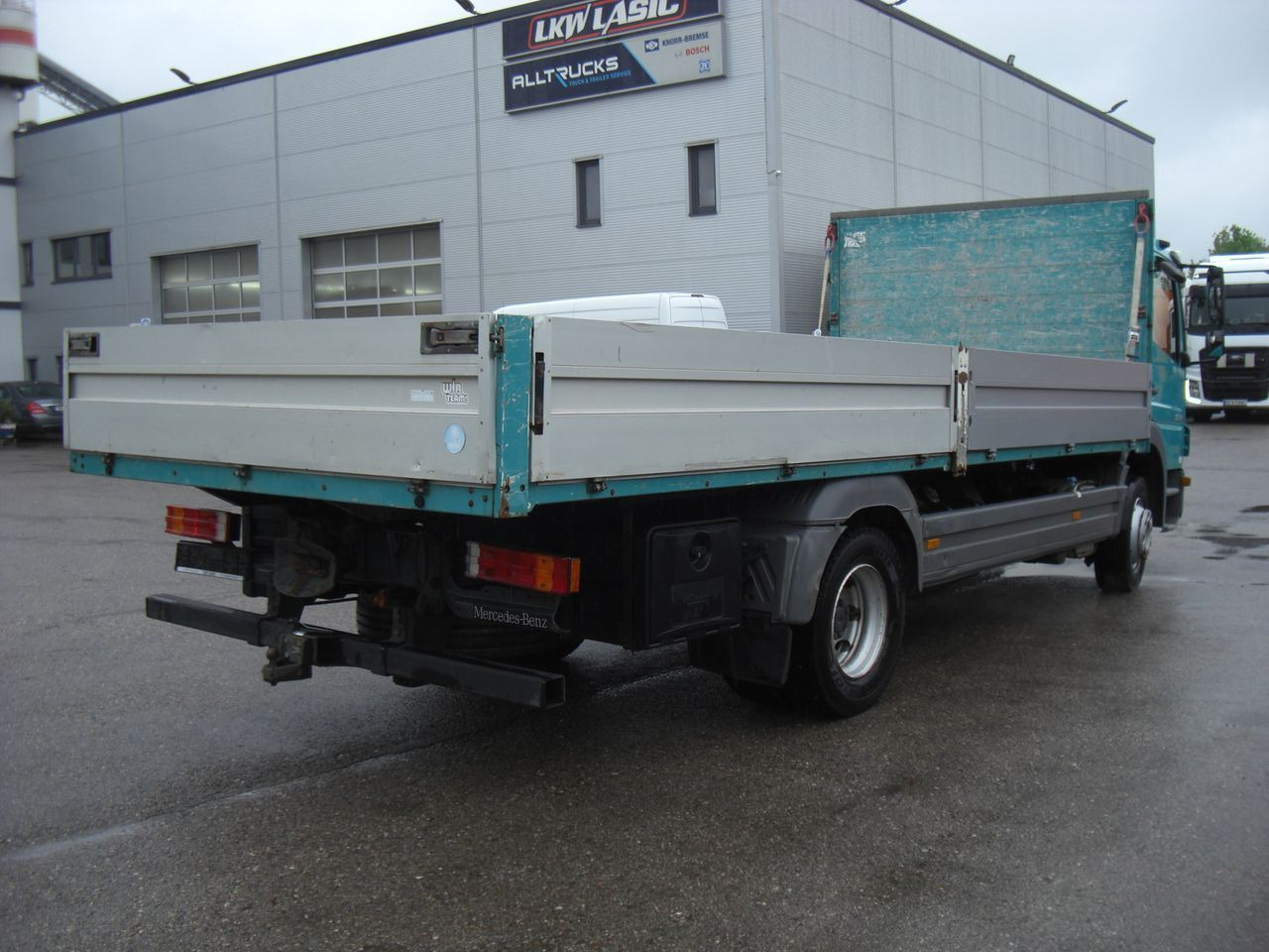 Mercedes-Benz 1222 Atego - Грузовик бортовой/ Платформа: фото 3 Mercedes-Benz 1222 Atego - Грузовик бортовой/ Платформа: фото 3