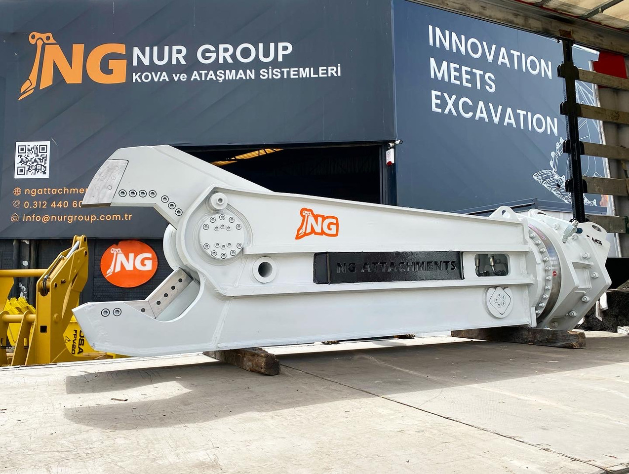 HYDRAULIC SCRAP METAL SHEARS - NG ATTACHMENTS - Гидромолот для Экскаваторов: фото 1 HYDRAULIC SCRAP METAL SHEARS - NG ATTACHMENTS - Гидромолот для Экскаваторов: фото 1