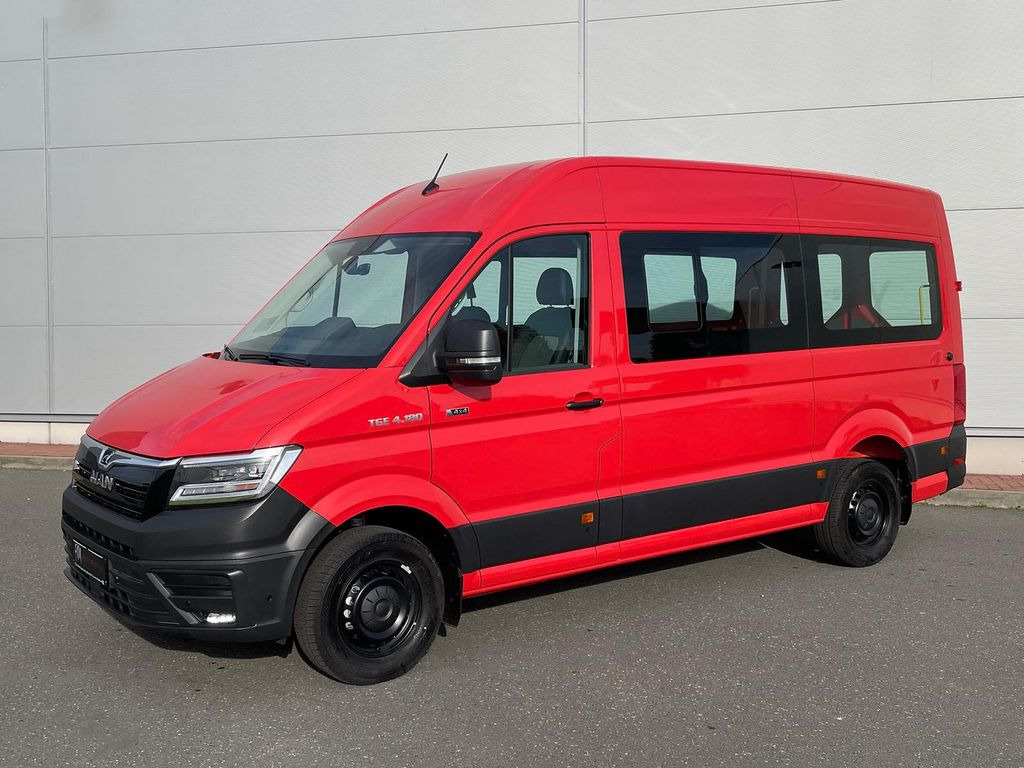 MAN TGE 3.180 L3H3 4x4 FEUERWEHR LED TEMPOMAT  - Легковой автомобиль: фото 1