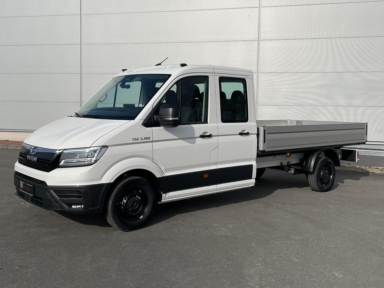 MAN TGE 3.180 Pritsche DOKA LR KAMERA AHK SITZHZ - Малотоннажный бортовой грузовик, Грузопассажирский фургон: фото 1 MAN TGE 3.180 Pritsche DOKA LR KAMERA AHK SITZHZ - Малотоннажный бортовой грузовик, Грузопассажирский фургон: фото 1