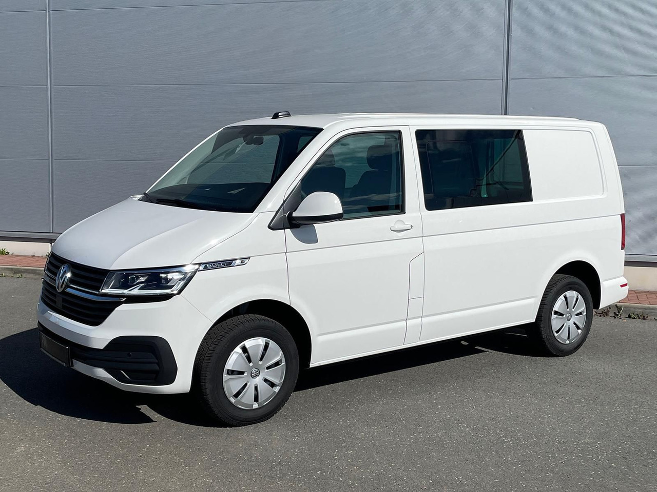 Volkswagen T6.1 Transporter Kasten 4M ACC PDC KAMERA STANDH - Цельнометаллический фургон: фото 1 Volkswagen T6.1 Transporter Kasten 4M ACC PDC KAMERA STANDH - Цельнометаллический фургон: фото 1