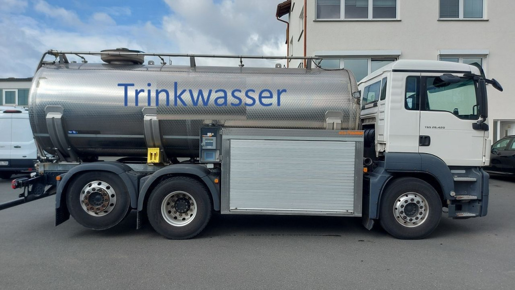 MAN TGS 26.420 6x2 geeignet zum Trinkwassertransport(Nr. 5577) - Грузовик-цистерна: фото 1 MAN TGS 26.420 6x2 geeignet zum Trinkwassertransport(Nr. 5577) - Грузовик-цистерна: фото 1