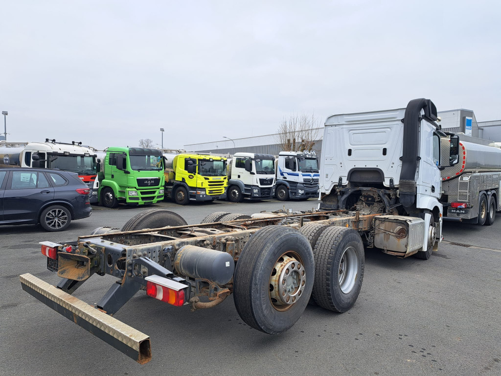 Mercedes Benz Actros 2545 L 6x2 Motorschaden(Nr. 5785) - Грузовик-шасси: фото 4 Mercedes Benz Actros 2545 L 6x2 Motorschaden(Nr. 5785) - Грузовик-шасси: фото 4