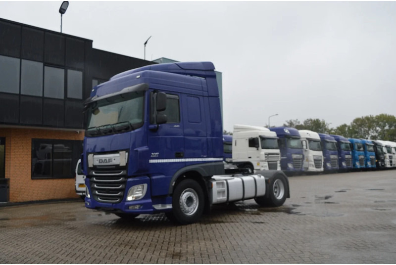 DAF XF 106.440 * EURO6 * 2 TANK * 2 BED * - Тягач: фото 1 DAF XF 106.440 * EURO6 * 2 TANK * 2 BED * - Тягач: фото 1