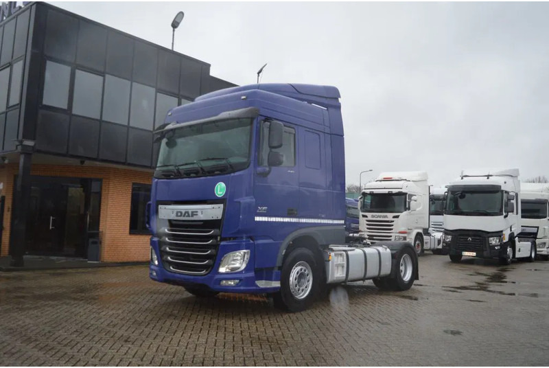 DAF XF 440 * EURO 6 * 4X2 * 2 TANK * - Тягач: фото 1 DAF XF 440 * EURO 6 * 4X2 * 2 TANK * - Тягач: фото 1