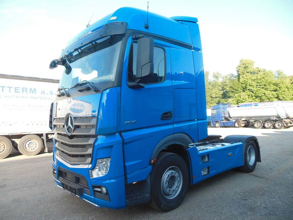 Тягач Mercedes-Benz 1845 ACTROS, STANDKLIMA: фото 1 Тягач Mercedes-Benz 1845 ACTROS, STANDKLIMA: фото 1