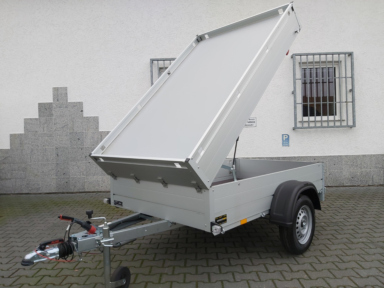 ALUBOXX Deckelanhänger GTB 750 HT 211x126x48 (XS) 750kg Winter Aktion - Прицеп для легкового автомобиля: фото 1