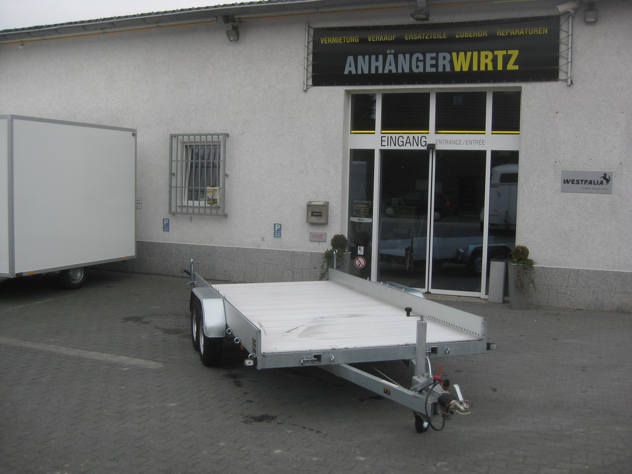 Anssems Transporter AMT 2500 440x190x18cm Aluboden Alurampen Seilwinde 2500kg Modell 22 - Прицеп бортовой/ Платформа: фото 1 Anssems Transporter AMT 2500 440x190x18cm Aluboden Alurampen Seilwinde 2500kg Modell 22 - Прицеп бортовой/ Платформа: фото 1