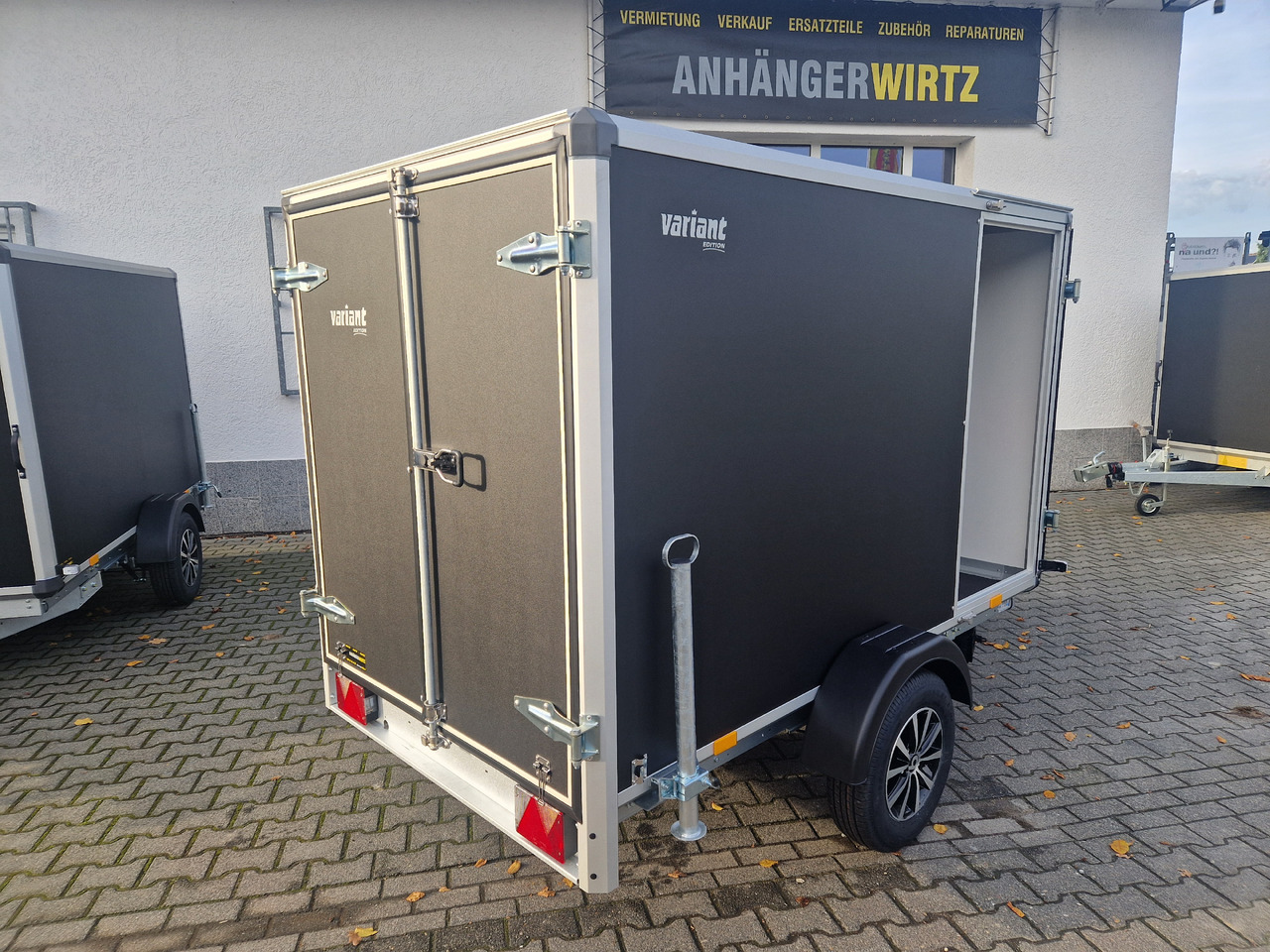 Variant C1315 C2 Edition black 258x148x157cm Alufelgen Seitentür 1350kg 100km/H black deal в лизинг Variant C1315 C2 Edition black 258x148x157cm Alufelgen Seitentür 1350kg 100km/H black deal: фото 13