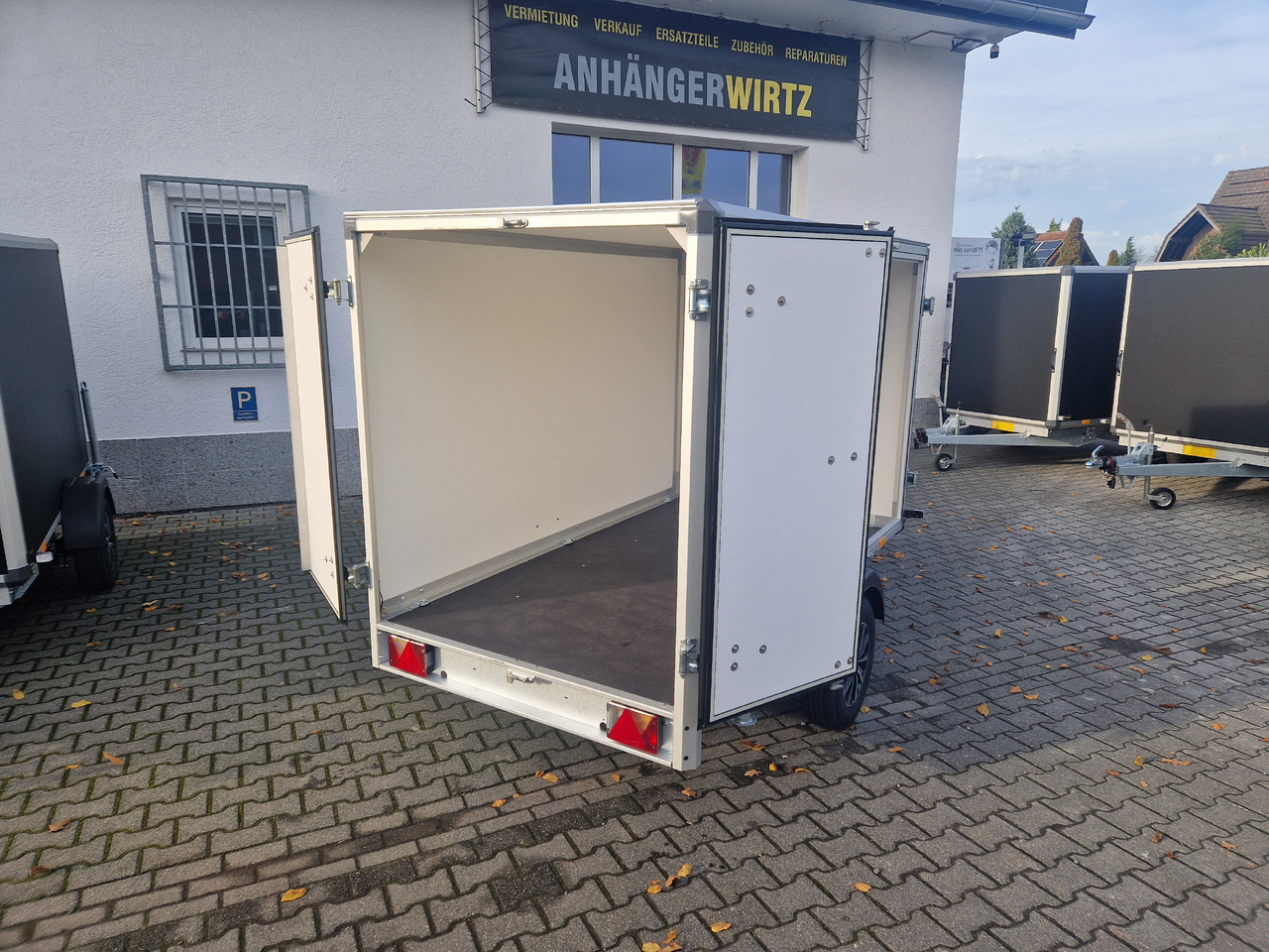 Variant C1315 C2 Edition black 258x148x157cm Alufelgen Seitentür 1350kg 100km/H black deal в лизинг Variant C1315 C2 Edition black 258x148x157cm Alufelgen Seitentür 1350kg 100km/H black deal: фото 14