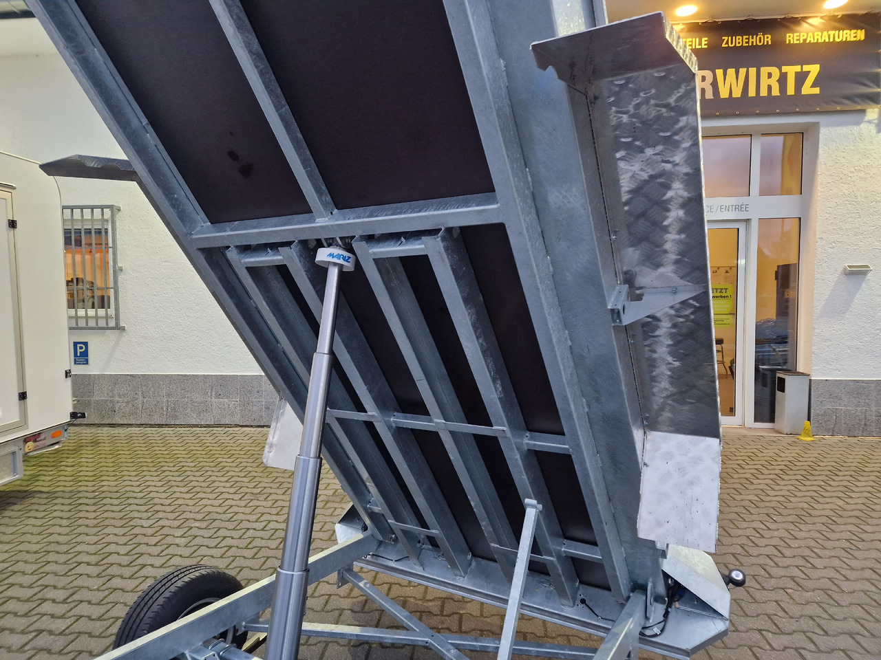 Variant Heckkipper Tieflader 3515 MT20 300x150x30cm Auffahrrampen Stützen Parabelfeder 3500kg 100km в лизинг Variant Heckkipper Tieflader 3515 MT20 300x150x30cm Auffahrrampen Stützen Parabelfeder 3500kg 100km: фото 7