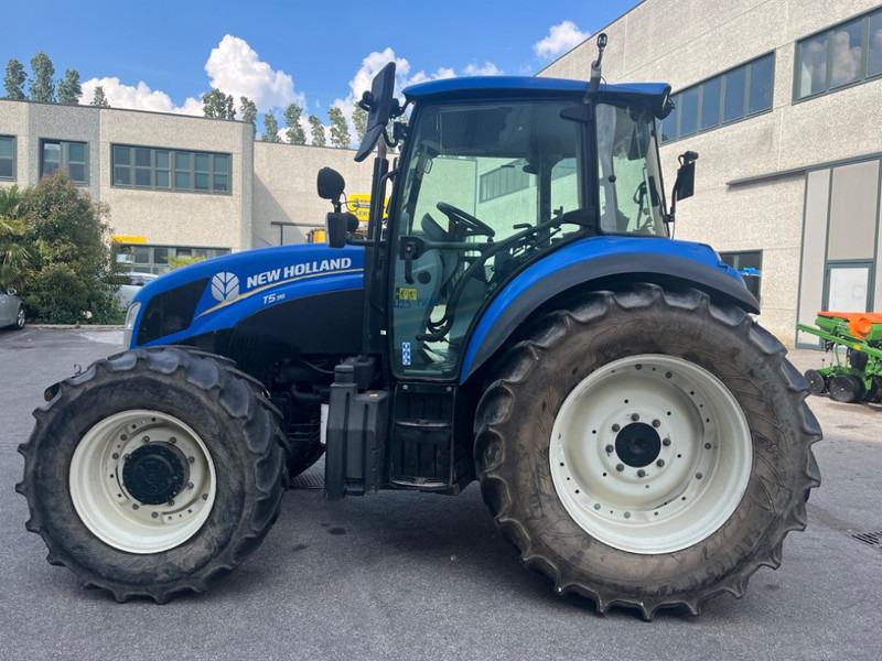 New Holland T 5.95 DC - Трактор: фото 4 New Holland T 5.95 DC - Трактор: фото 4
