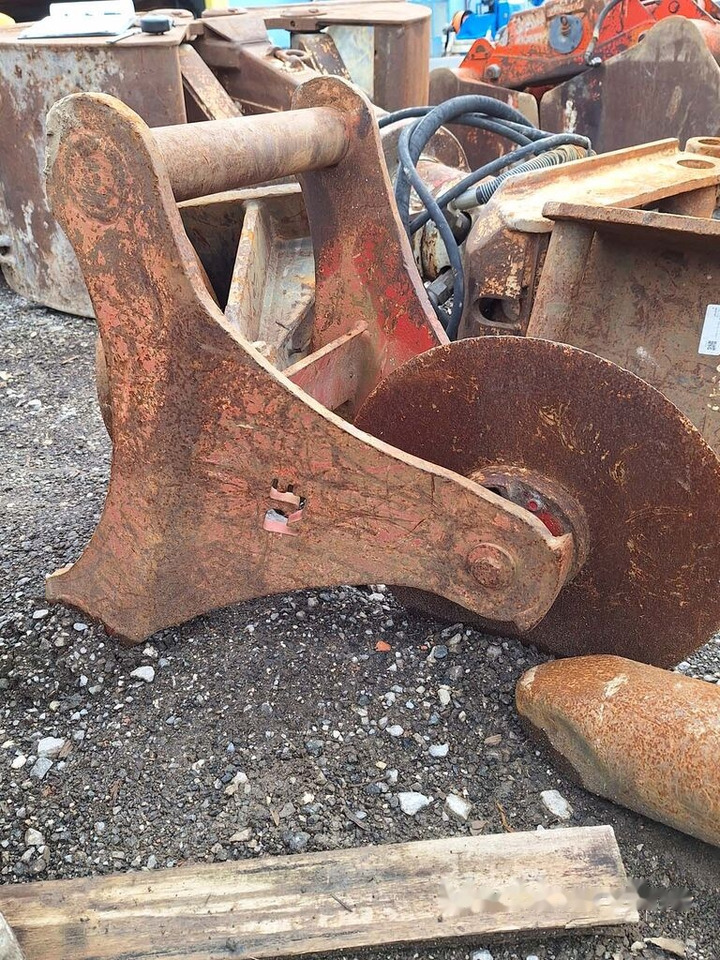 380 mm Volvo S60 - Навесное оборудование для Строительной техники: фото 1