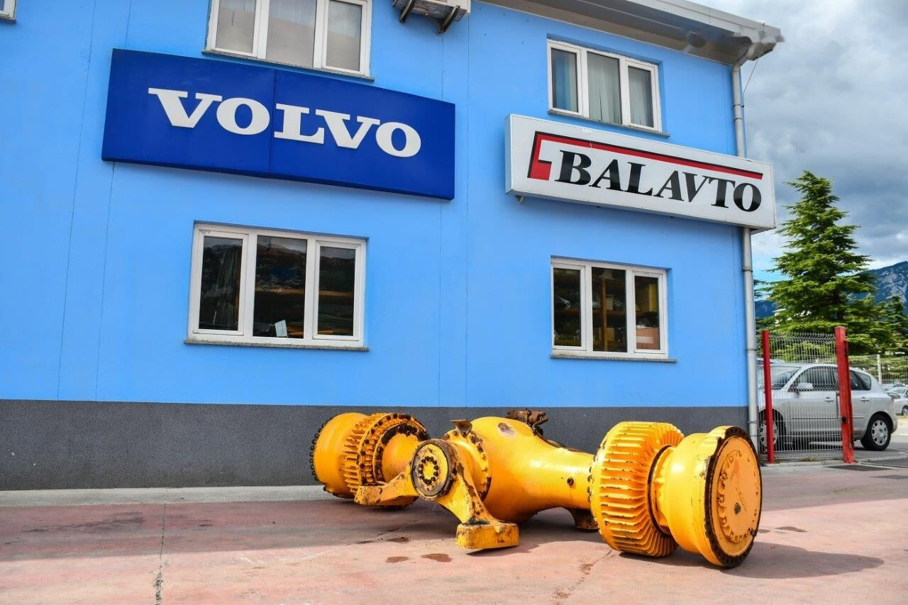 Volvo L350F - Ось и запчасти для Колёсных погрузчиков: фото 1