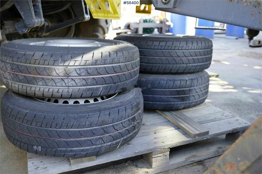 Bridgestone Duravis R660 - Колесо: фото 1 Bridgestone Duravis R660 - Колесо: фото 1