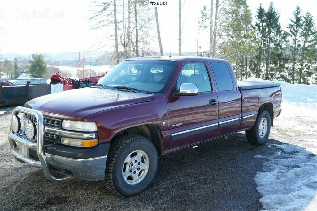 Chevrolet 1500 Silverado - Грузовик с закрытым кузовом: фото 1 Chevrolet 1500 Silverado - Грузовик с закрытым кузовом: фото 1
