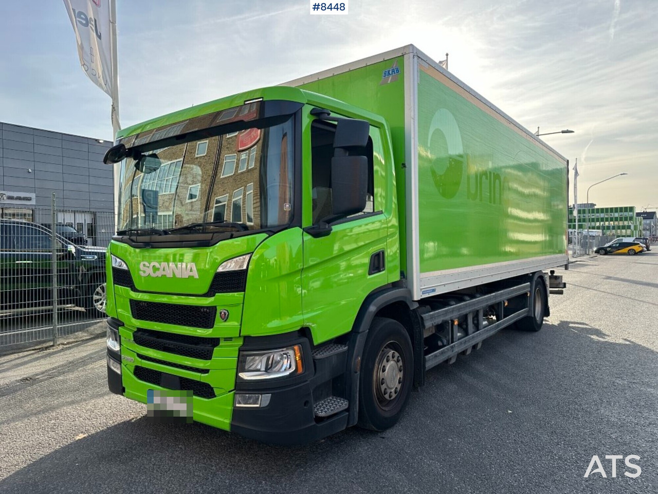 Gas powered Box Truck Scania P280 - Грузовик с закрытым кузовом: фото 1 Gas powered Box Truck Scania P280 - Грузовик с закрытым кузовом: фото 1