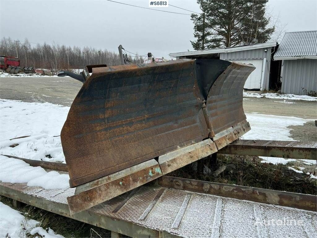 Grandmeko V - Plow - Отвал для снега: фото 1 Grandmeko V - Plow - Отвал для снега: фото 1