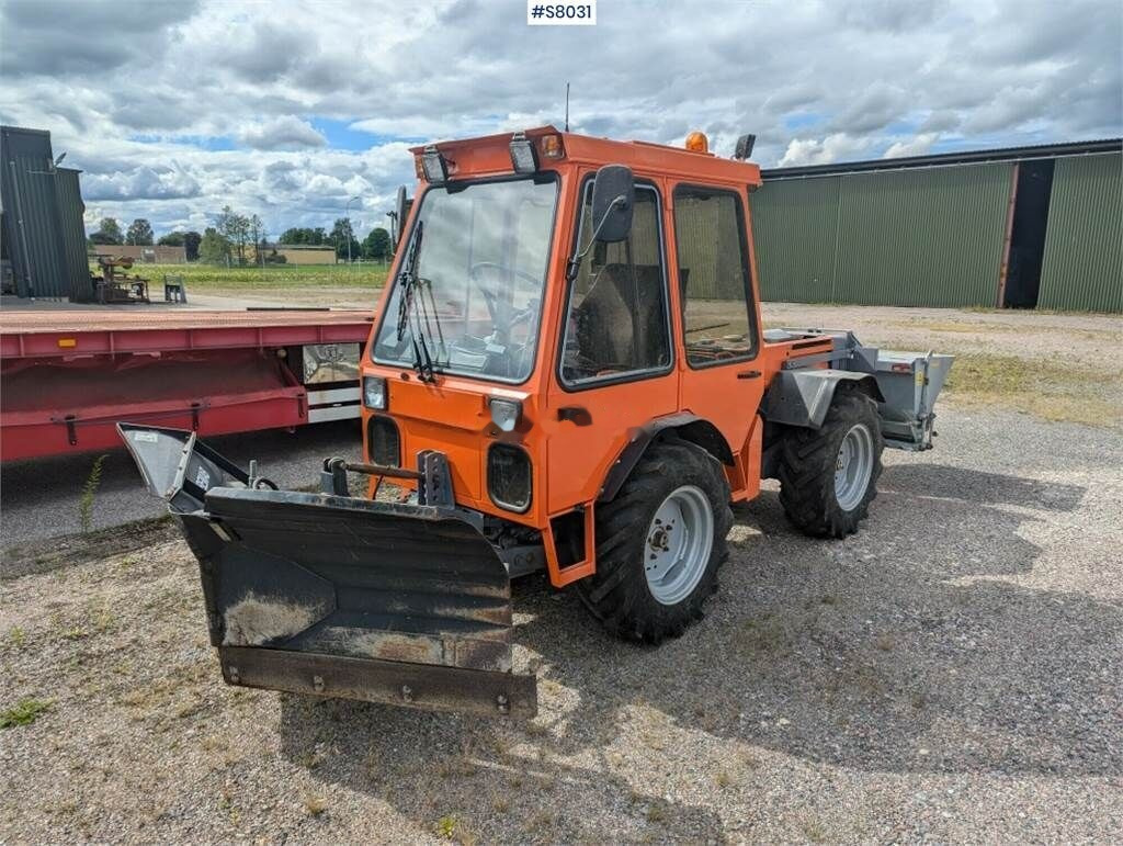 Коммунальная/ Специальная техника Holder C6000: фото 1