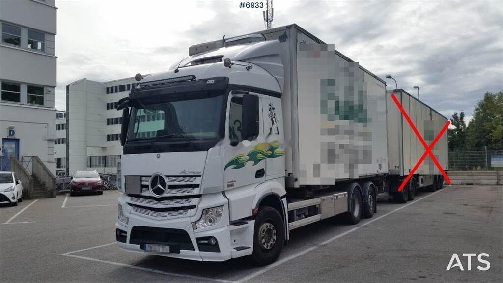 Mercedes-Benz Actros 2551 - Грузовик-шасси: фото 1 Mercedes-Benz Actros 2551 - Грузовик-шасси: фото 1