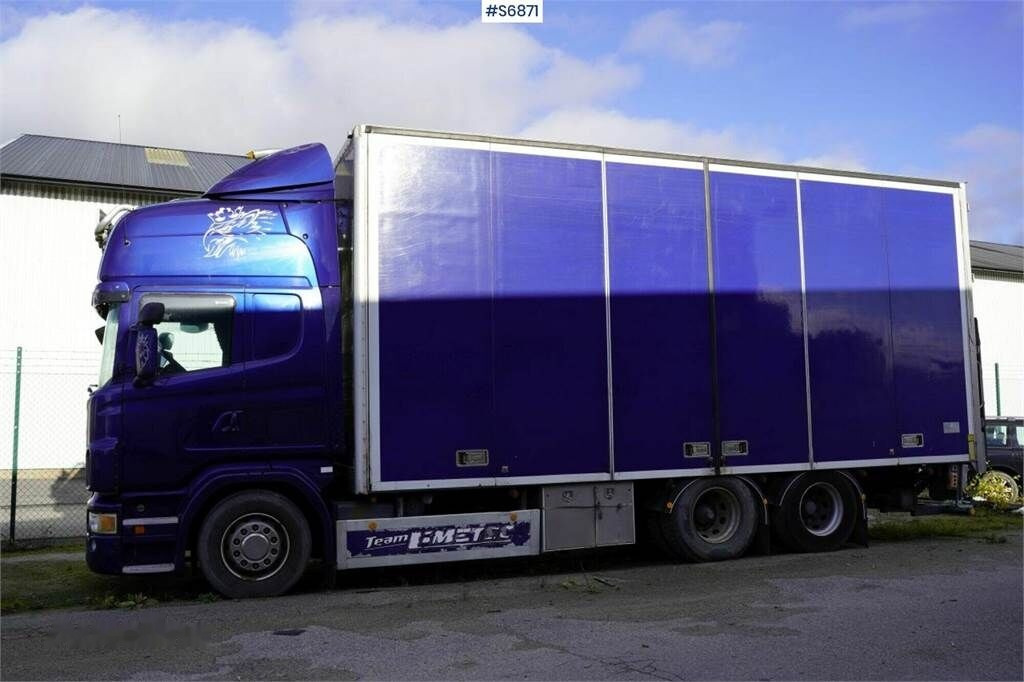 Scania R420 Box truck - Грузовик с закрытым кузовом: фото 1 Scania R420 Box truck - Грузовик с закрытым кузовом: фото 1