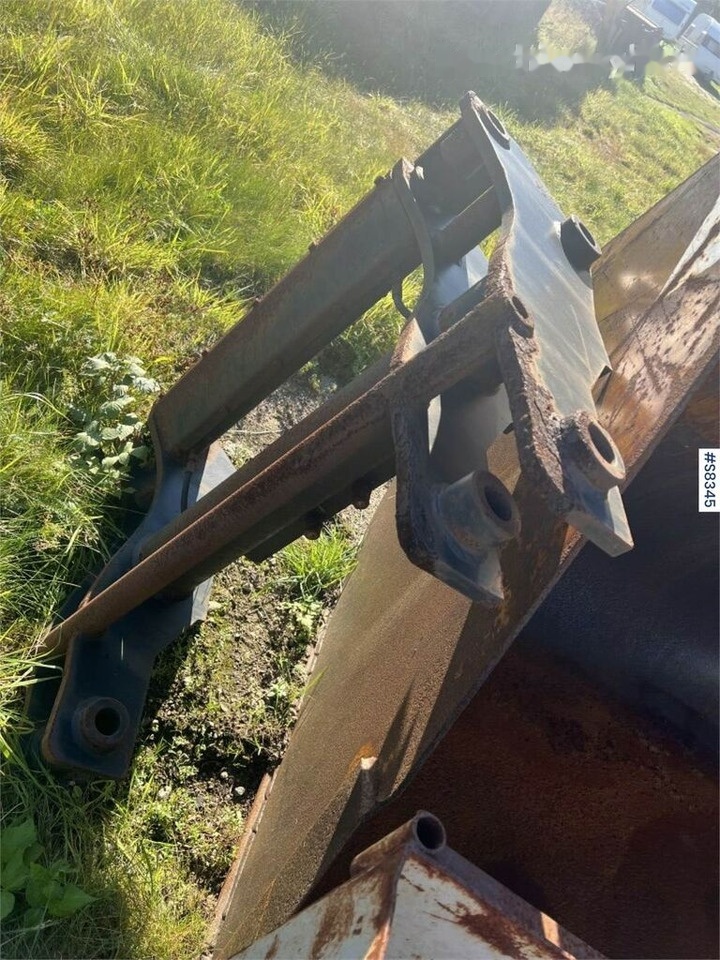 Stora BM okänd for construction equipment - Сцепное устройство для Строительной техники: фото 1 Stora BM okänd for construction equipment - Сцепное устройство для Строительной техники: фото 1