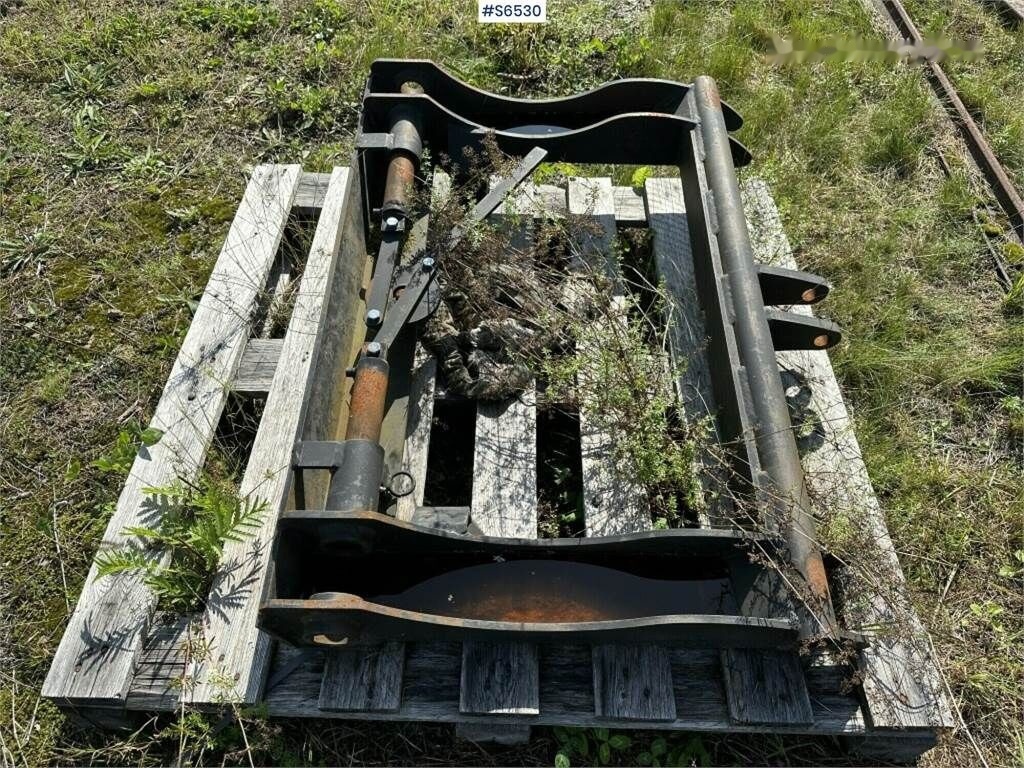 TIK Adapter 3-point to large BM - Сцепное устройство: фото 1 TIK Adapter 3-point to large BM - Сцепное устройство: фото 1