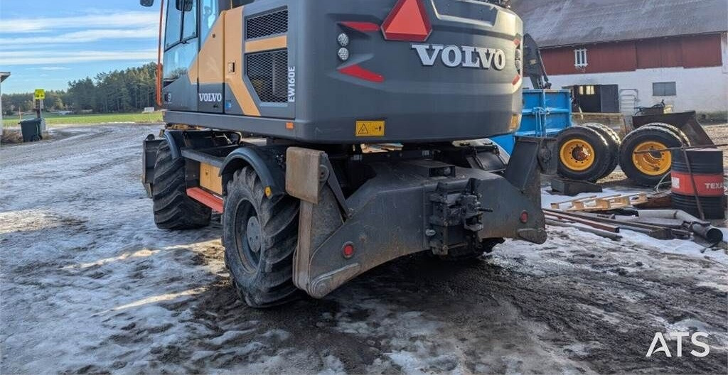Volvo EW160E - Гусеничный экскаватор: фото 1 Volvo EW160E - Гусеничный экскаватор: фото 1