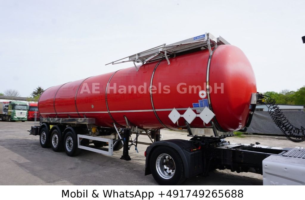 Feldbinder TSA 32.3 Aluminium Bitumen*ADR/32.000Ltr./3-Axle - Полуприцеп-цистерна: фото 1 Feldbinder TSA 32.3 Aluminium Bitumen*ADR/32.000Ltr./3-Axle - Полуприцеп-цистерна: фото 1