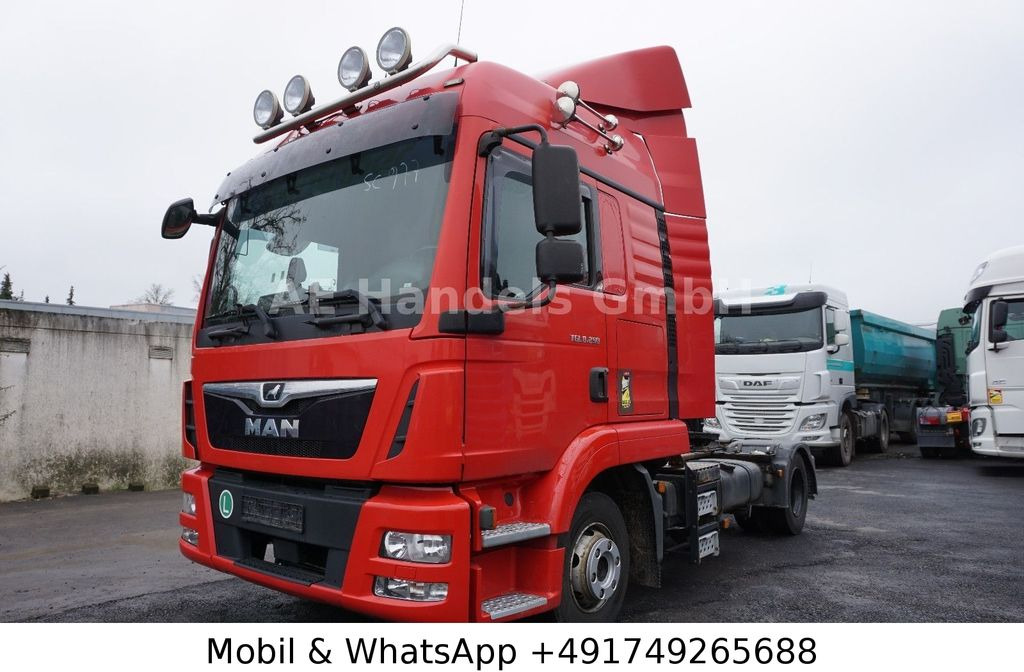 MAN TGL 8.250 LX BL *LDW/Navi/2xTank/Sitzheizung  - Тягач: фото 1