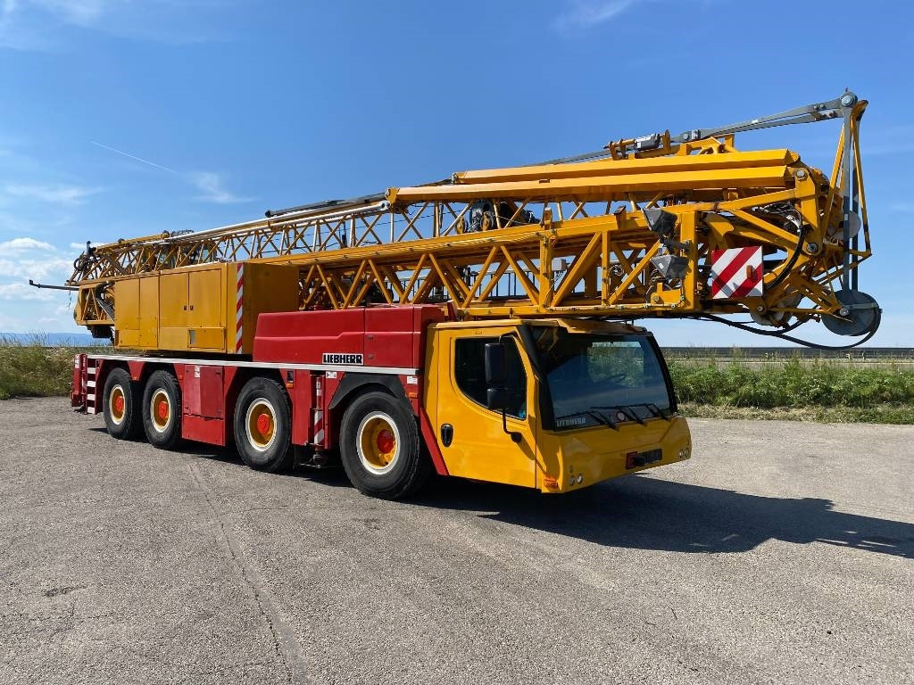 Liebherr MK 88 Certificat CE / 1er Main endommagée - Быстромонтируемый башенный кран: фото 3 Liebherr MK 88 Certificat CE / 1er Main endommagée - Быстромонтируемый башенный кран: фото 3