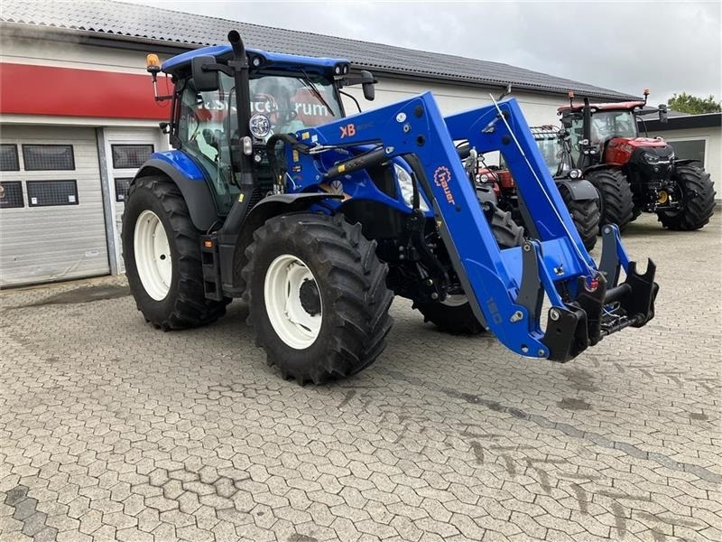 Трактор New Holland T6.175 AC: фото 1 Трактор New Holland T6.175 AC: фото 1