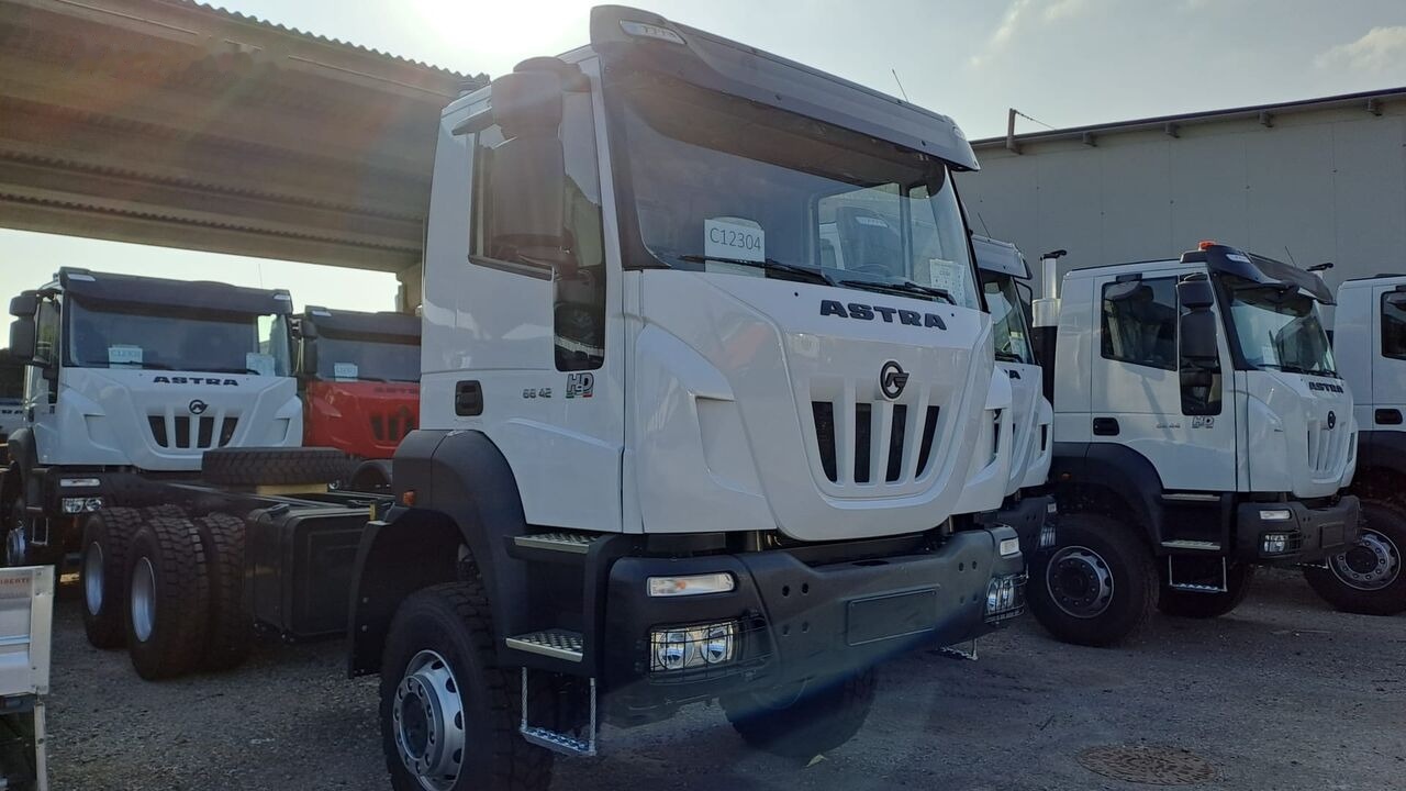 IVECO ASTRA HD9 66.42 HEAVY DUTY CHASSIS CAB 6x6 - Грузовик-шасси: фото 1