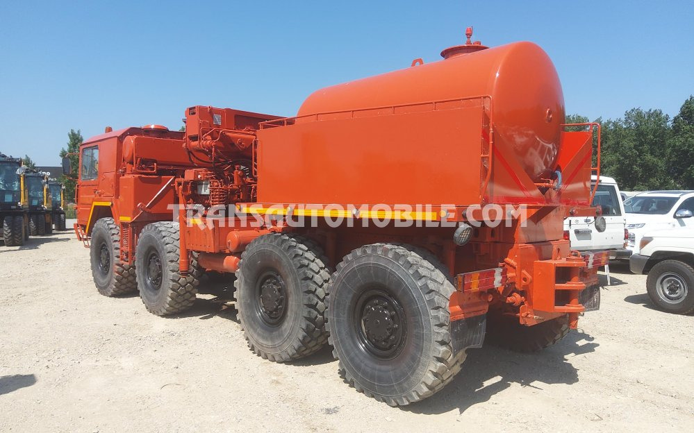 Man KAT 1 8x8 12.7L TURBO DIESEL GRUE 7 tonnes ATLAS KM4300 M5 + CITERNE CARBURANT mobile 3.500 litres - EXPORT OUT EU - Грузовик-цистерна, Автоманипулятор: фото 2 Man KAT 1 8x8 12.7L TURBO DIESEL GRUE 7 tonnes ATLAS KM4300 M5 + CITERNE CARBURANT mobile 3.500 litres - EXPORT OUT EU - Грузовик-цистерна, Автоманипулятор: фото 2